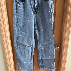 Old Navy Sky-Hi Wide Leg Jeans Size 12 Extra High Rise Daisy Embroidered